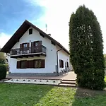 U Dvoraku Villa Lomnice nad Lužnicí